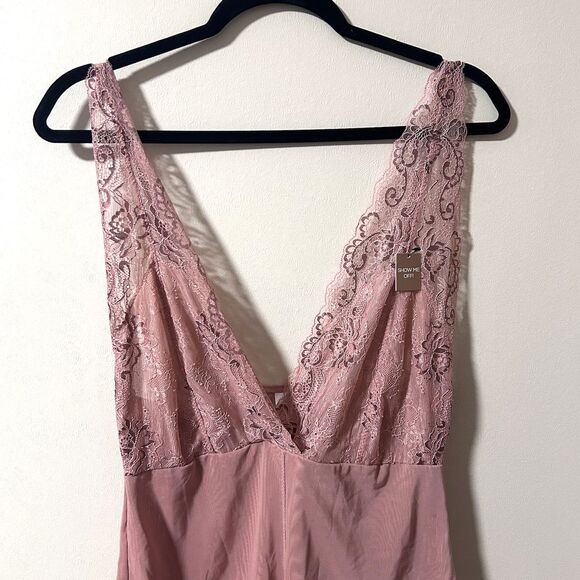 Women Marilyn Monroe Pink Sheer Lace Lingerie Body Suit High Rise Hips  XL NWOT - Picture 2 of 9